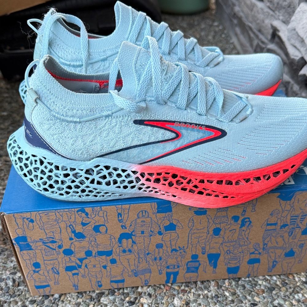 Brooks Exhilarate-BL